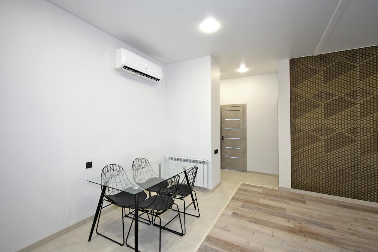 New Apartment In Yerevan City Center Exterior photo